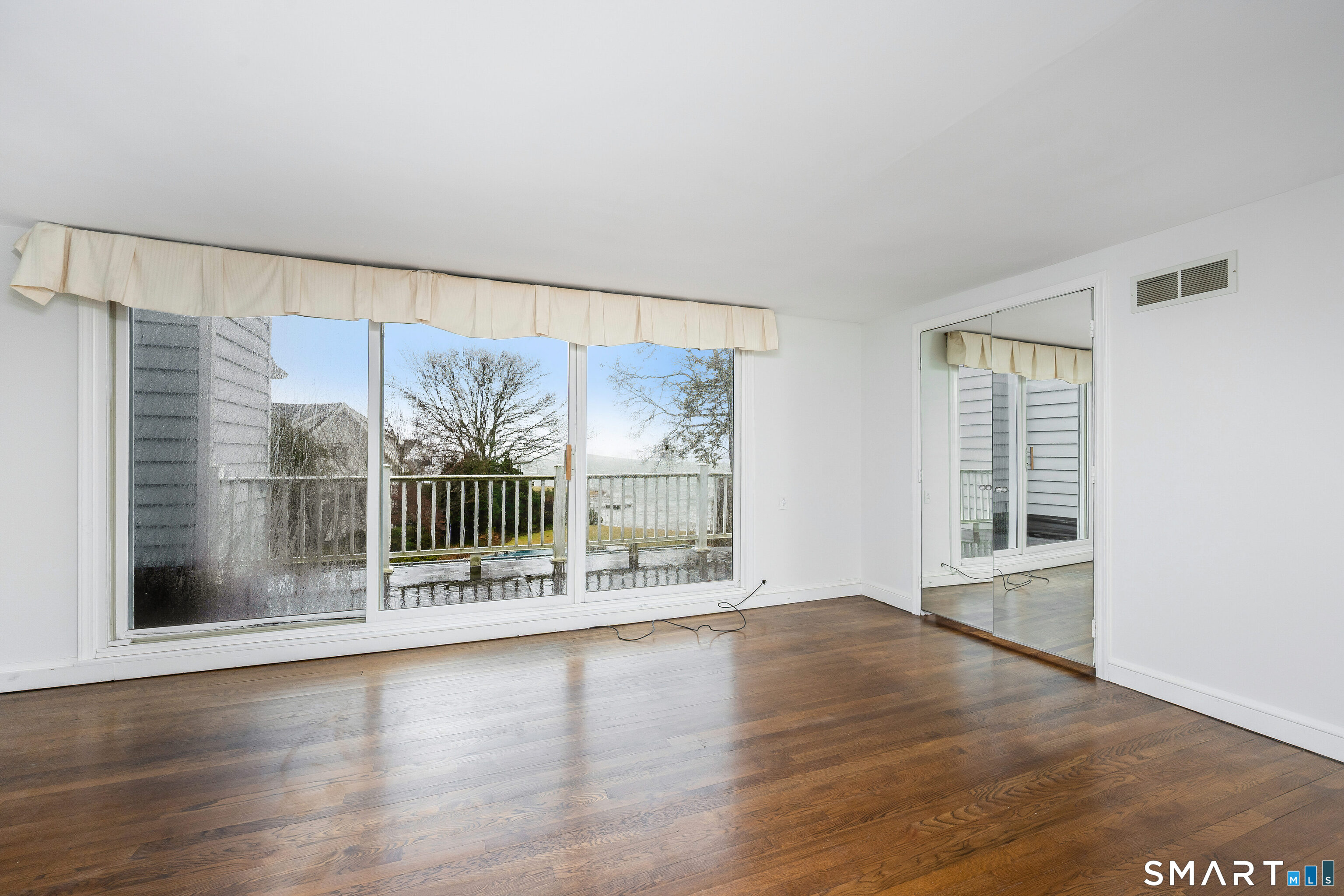 20 Seagate Road Darien, CT 06820 - Photo 16 of 37