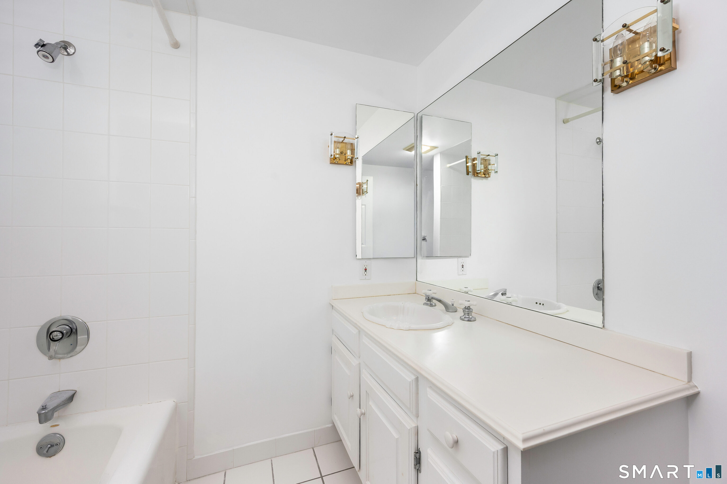 20 Seagate Road Darien, CT 06820 - Photo 20 of 37