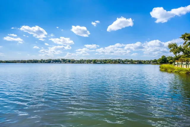 $17,000 | 20 Seagate Road, Darien, CT 06820