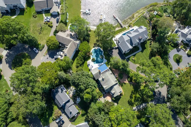 $17,000 | 20 Seagate Road, Darien, CT 06820