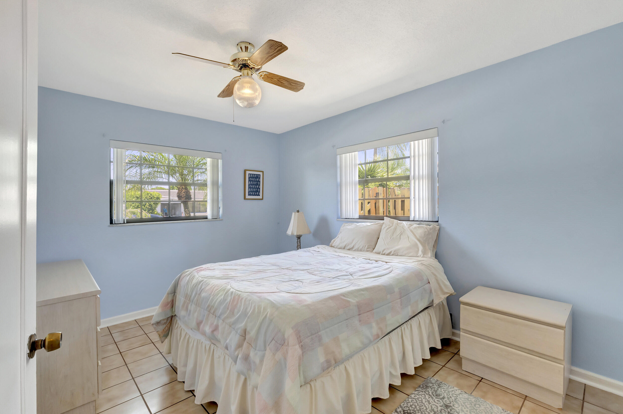 1040 Southwest 3rd Street Boca Raton, FL 33486 - Photo 37 of 38 58_dsc_5744