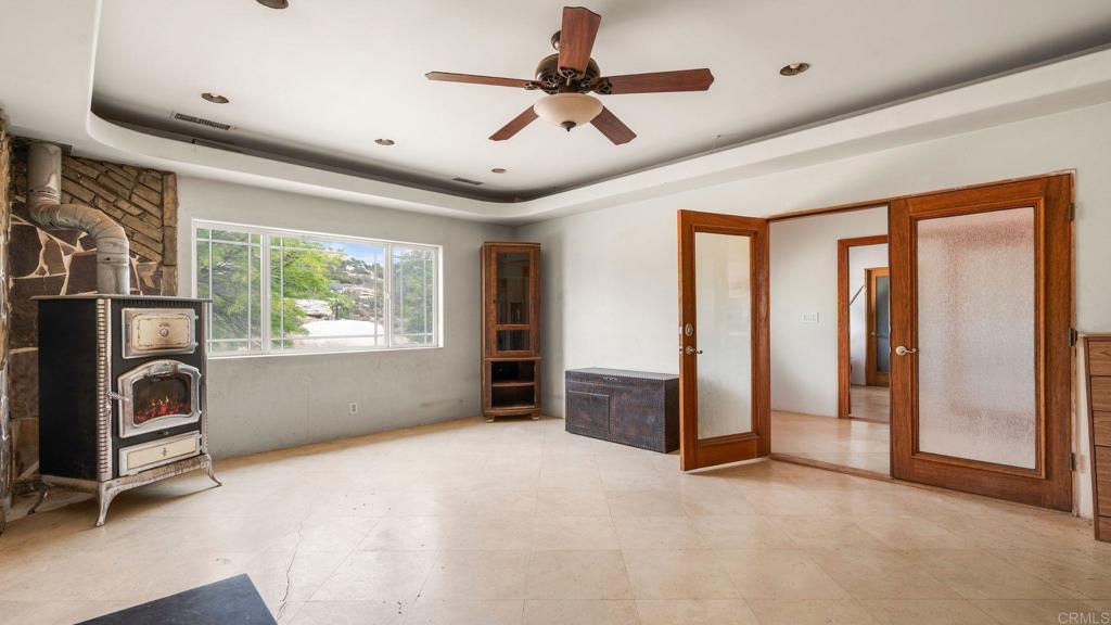 45620 Lewis Valley Road Hemet, CA 92544 - Photo 20 of 53 a view of an empty room with a window
