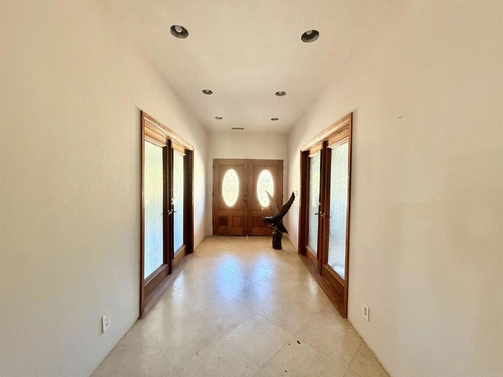 45620 Lewis Valley Road Hemet, CA 92544 - Photo 4 of 10