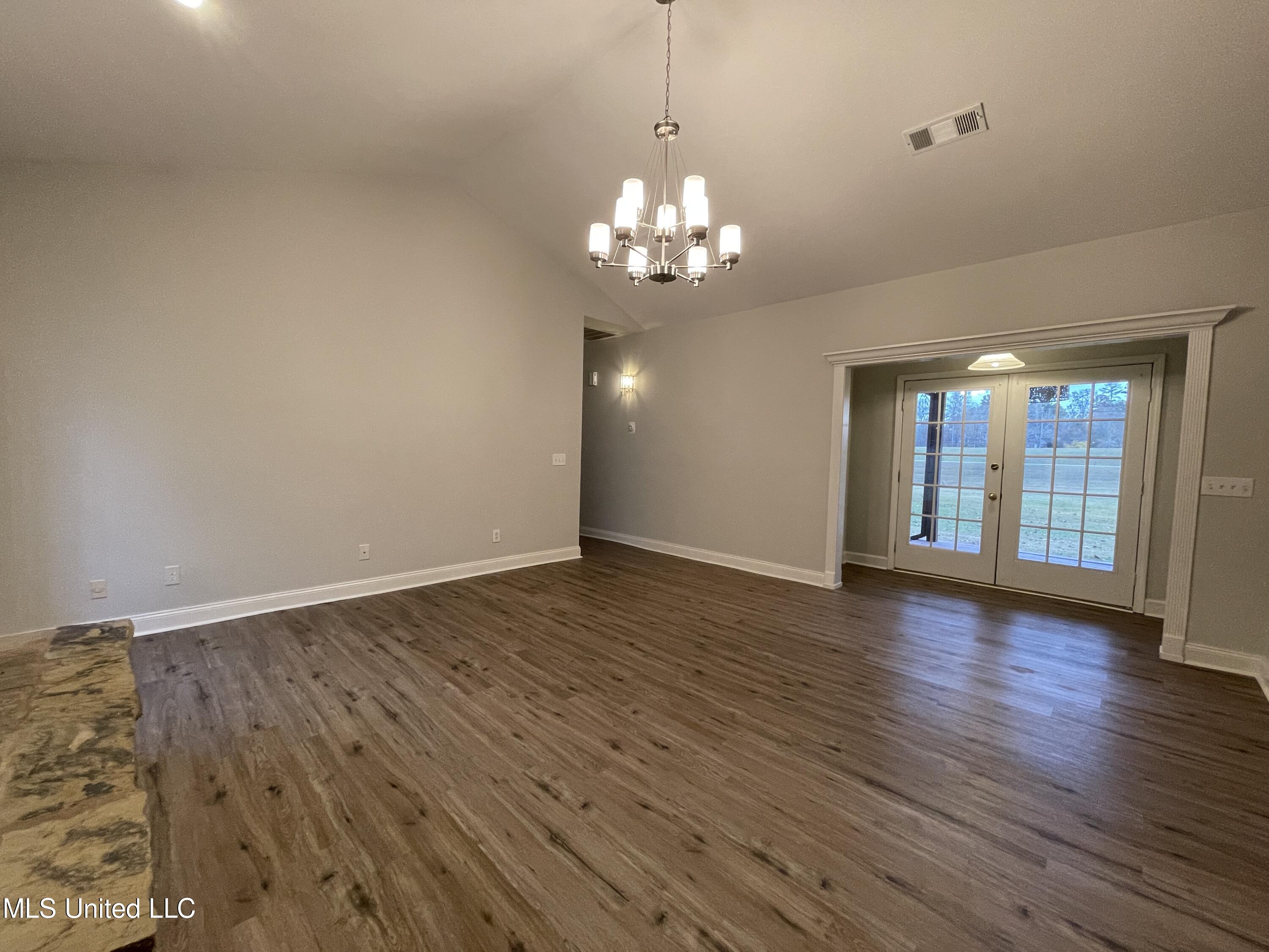960 Ridgeside Drive Brandon, MS 39042 - Photo 17 of 50 Photo Dec 03, 4 27 08 PM