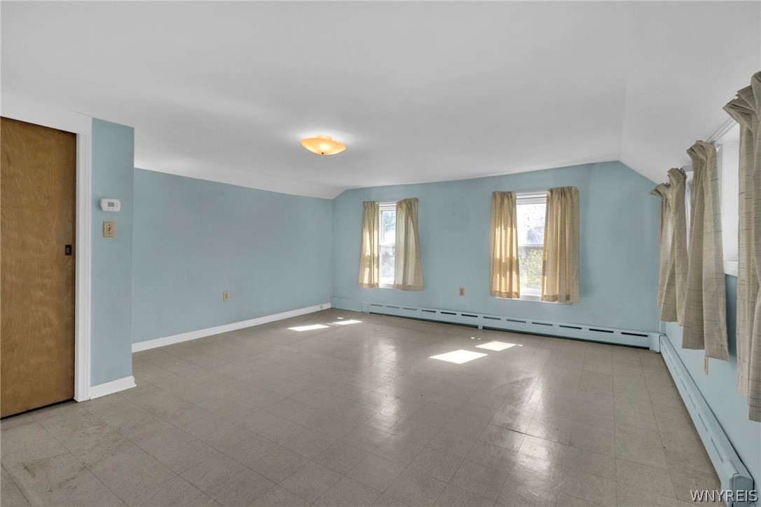 4231 Lockport Road Cambria, NY 14094 - Photo 23 of 42