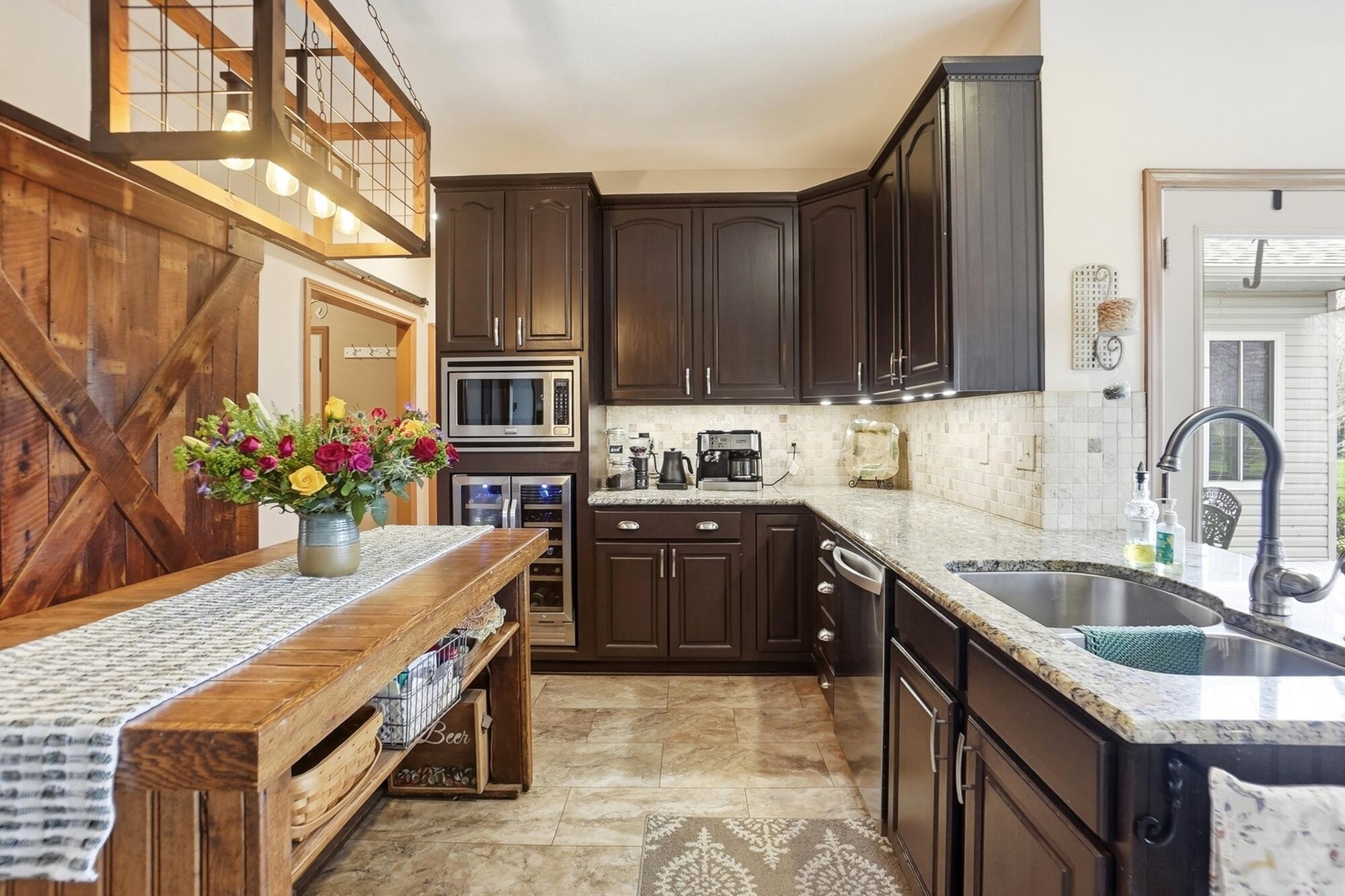 3102 Clark-Shaw Road Powell, OH 43065 - Photo 41 of 104 kitchen