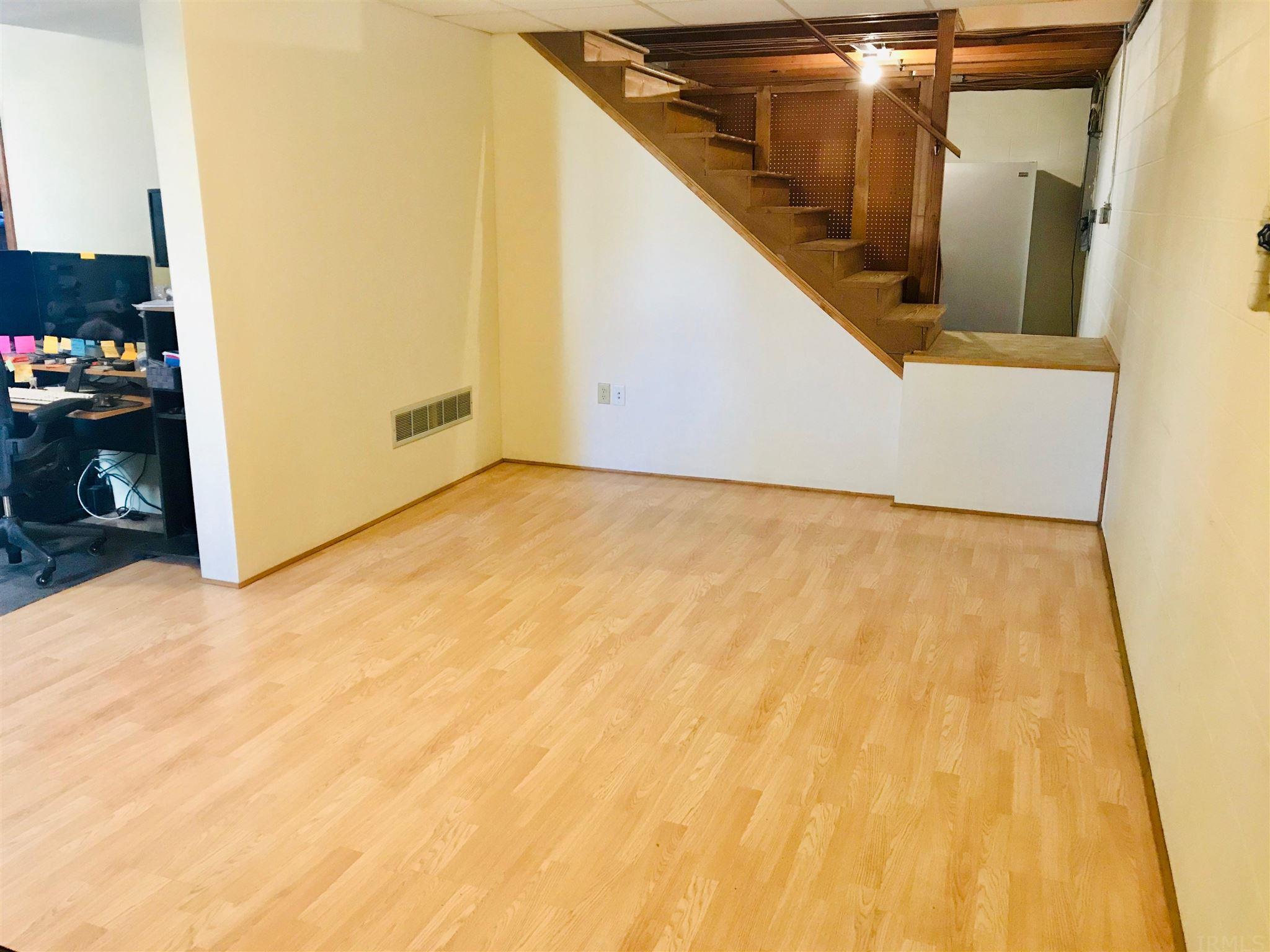 6367 West May Road Bloomington, IN 47403 - Photo 17 of 23