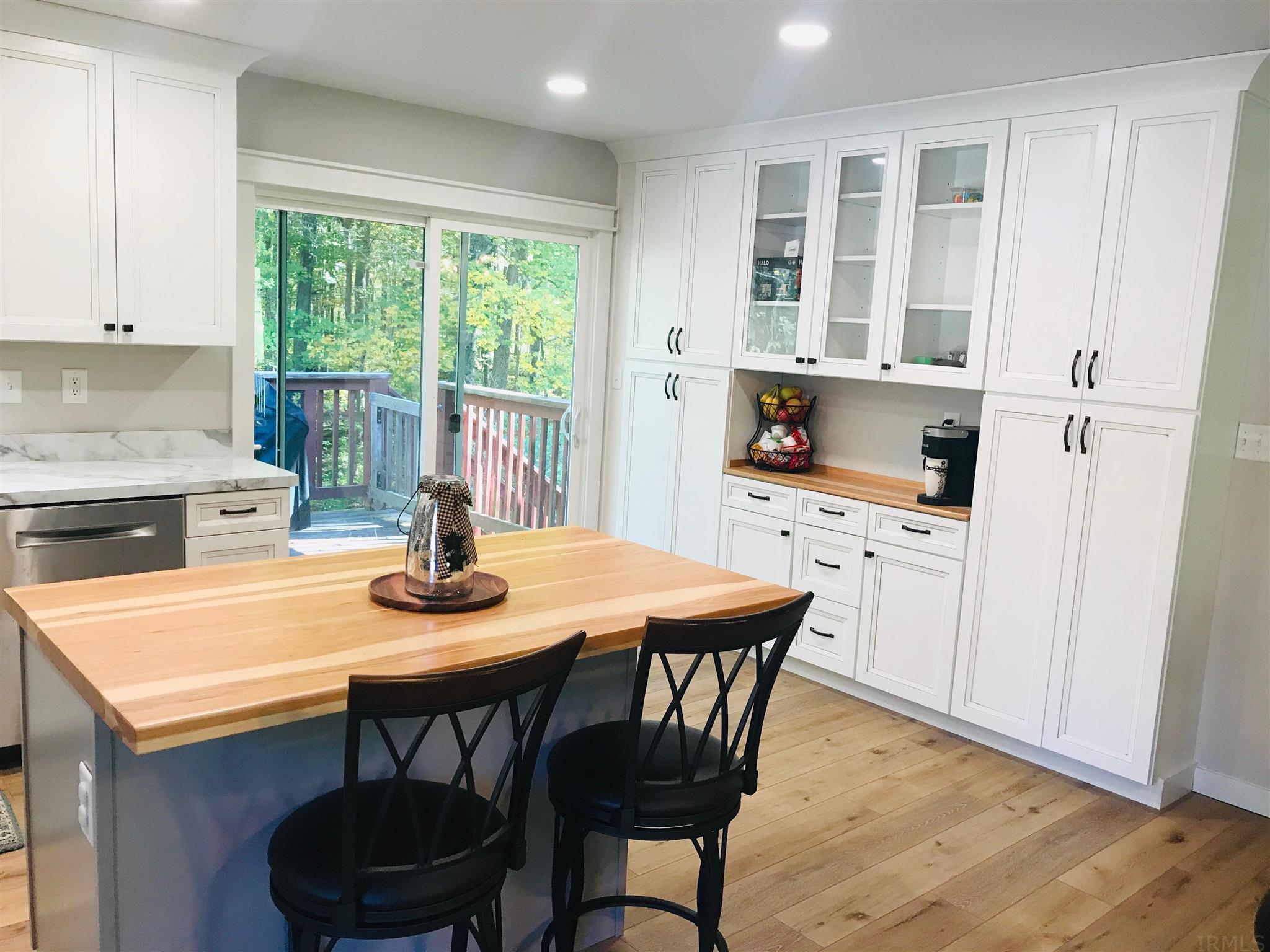 6367 West May Road Bloomington, IN 47403 - Photo 2 of 23