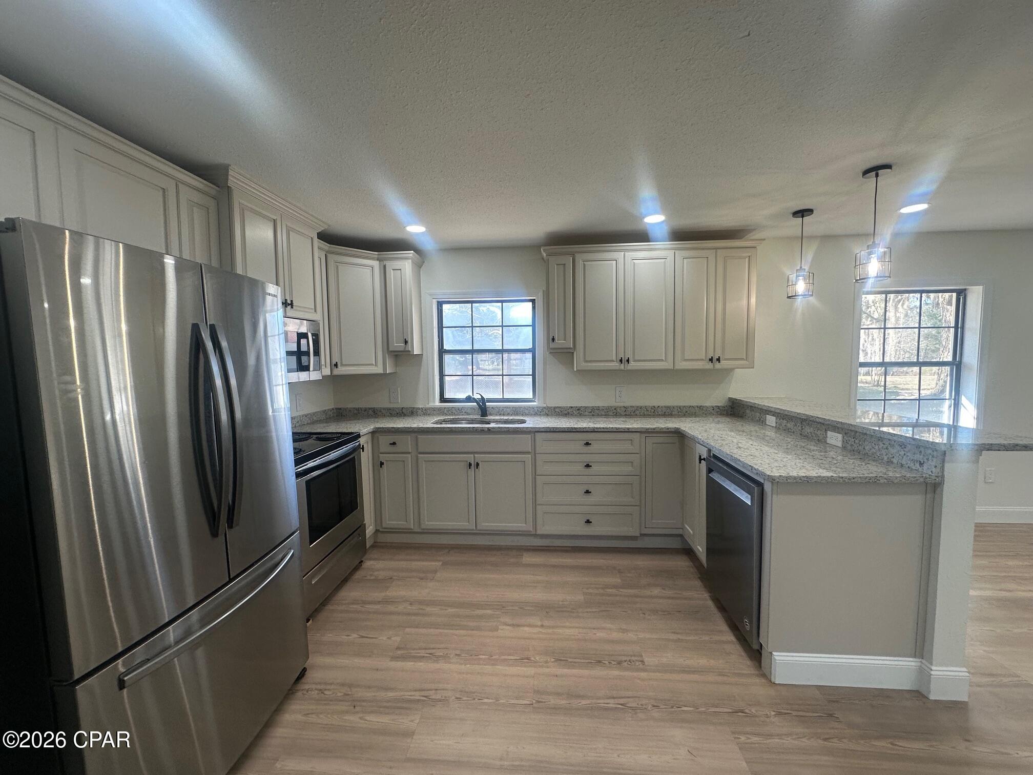 7293 Highway 90 Grand Ridge, FL 32442 - Photo 9 of 43