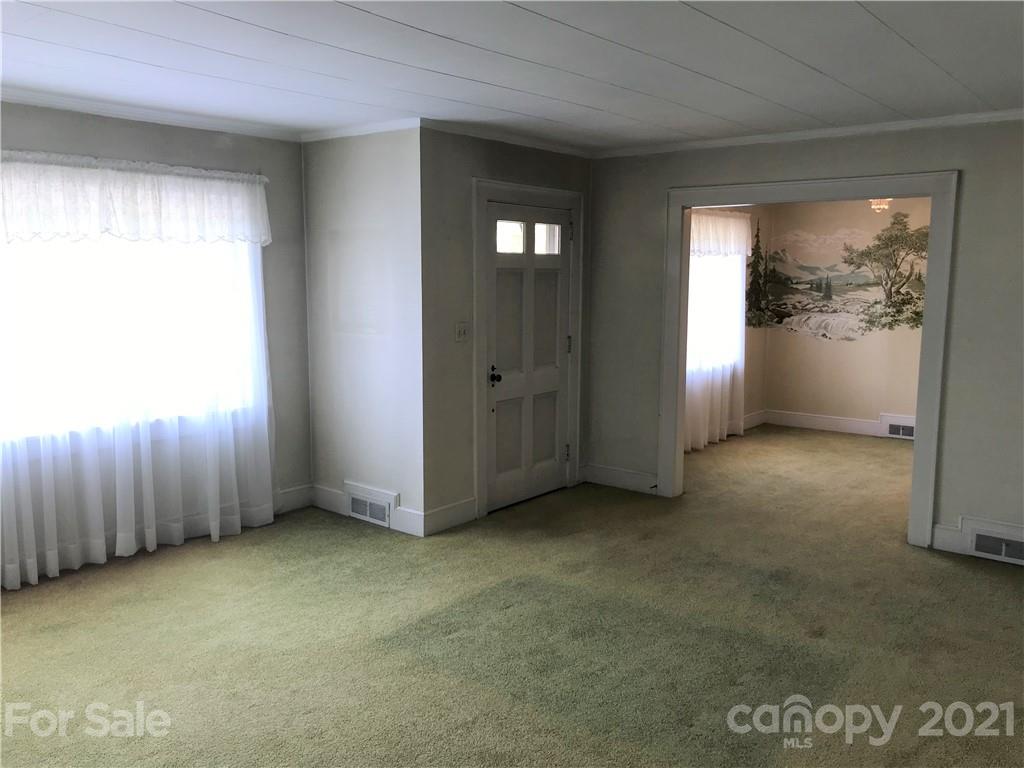 32086 Canton Road Albemarle, NC 28001 - Photo 5 of 31 Gallery Image 5