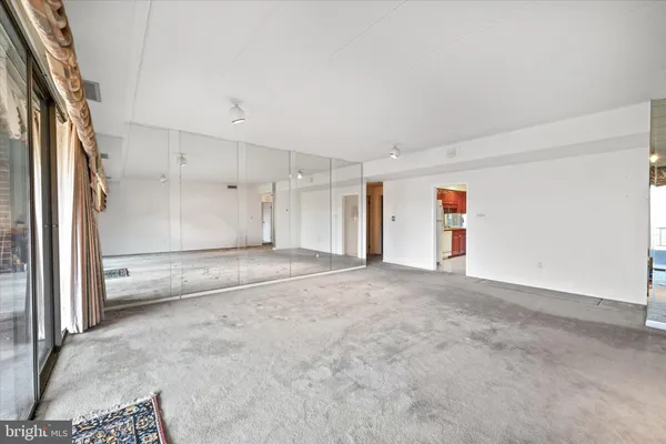 a view of empty room