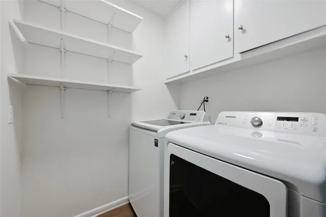 $2,500 | 2210 Quarry Road, Unit B, Austin, TX 78703