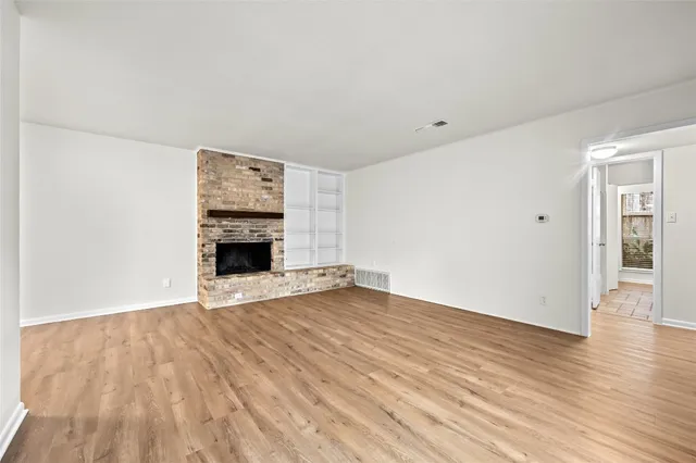 $2,500 | 2210 Quarry Road, Unit B, Austin, TX 78703