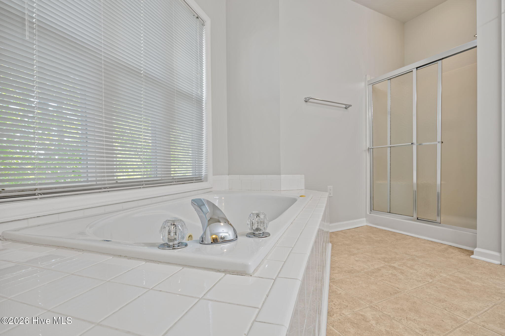 1121 Turtle Creek Road, Unit H Greenville, NC 27858 - Photo 21 of 32 34-web-or-mls-IMG_0066