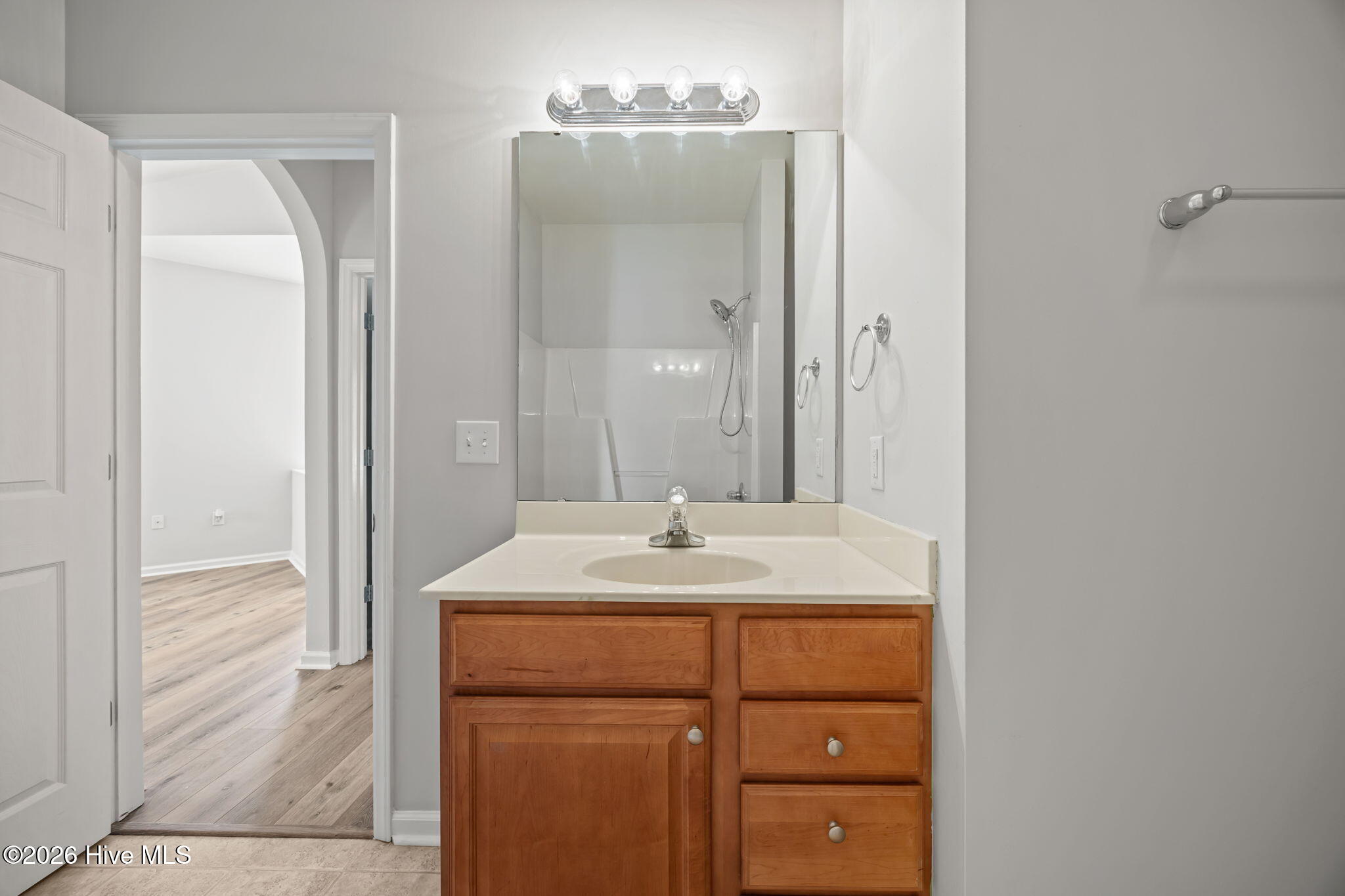 1121 Turtle Creek Road, Unit H Greenville, NC 27858 - Photo 26 of 32 38-web-or-mls-IMG_0078