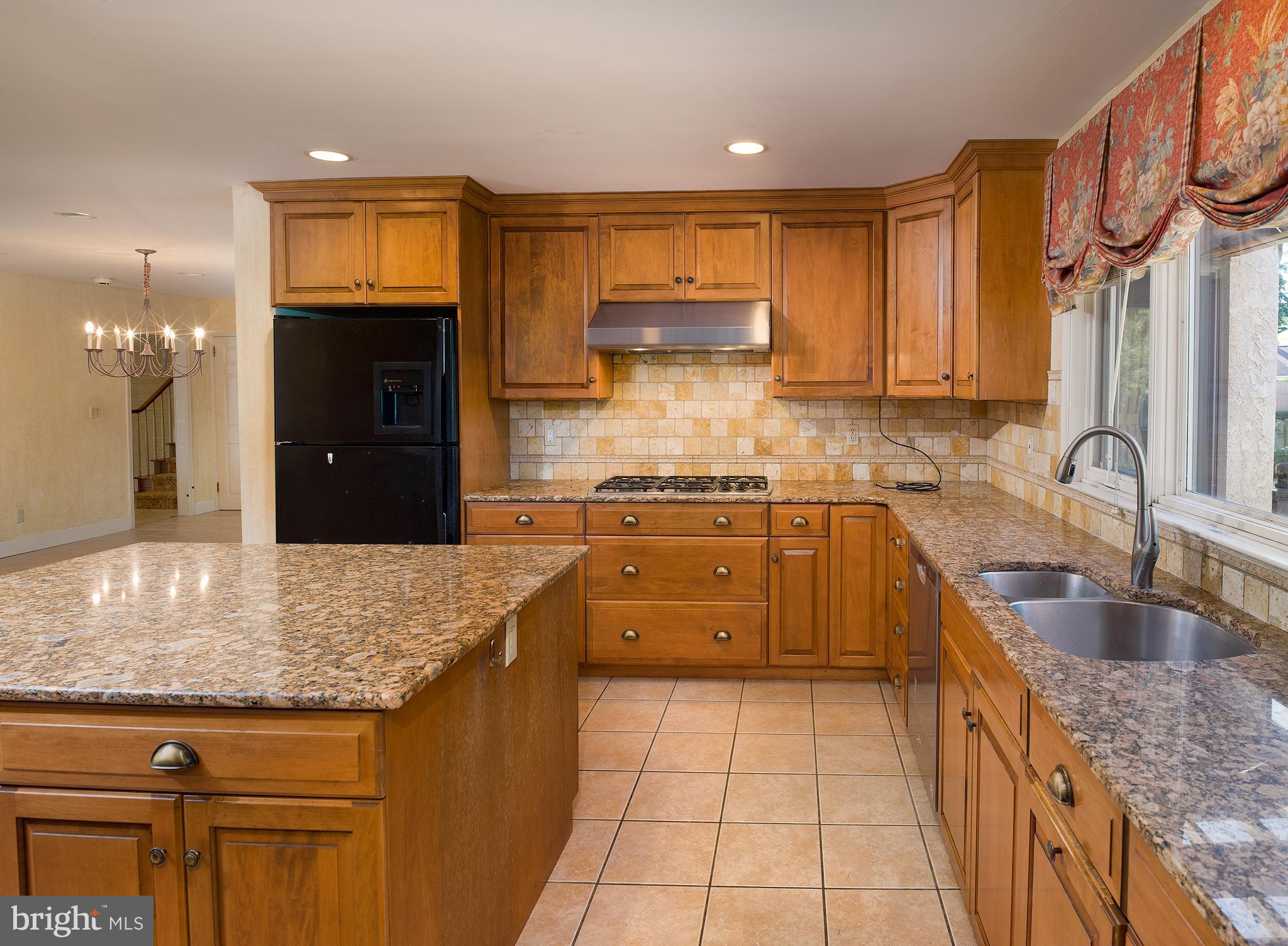 308 Tower Lane Narberth, PA 19072 - Photo 8 of 38