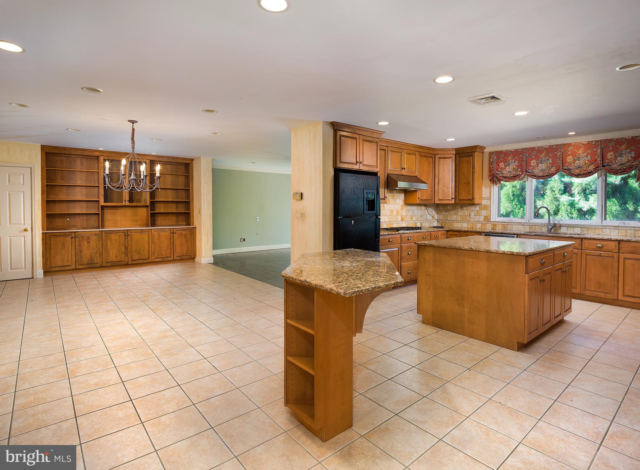 308 Tower Lane Narberth, PA 19072 - Photo 10 of 38