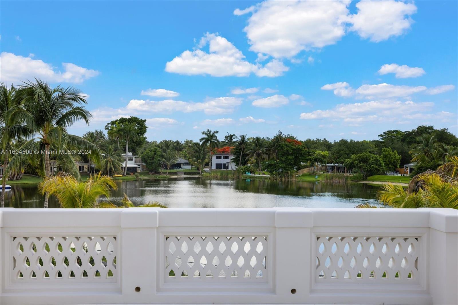 5145 Southwest 65th Avenue Miami, FL 33155 - Photo 21 of 38 Gallery Image 21