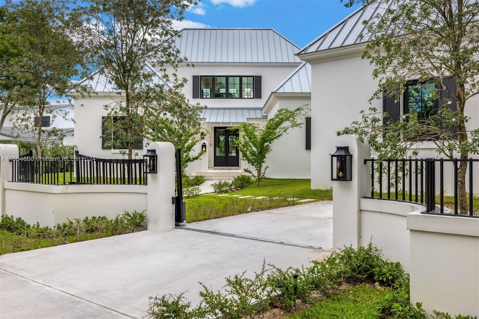 5145 Southwest 65th Avenue Miami, FL 33155 - Photo 23 of 38 Gallery Image 23