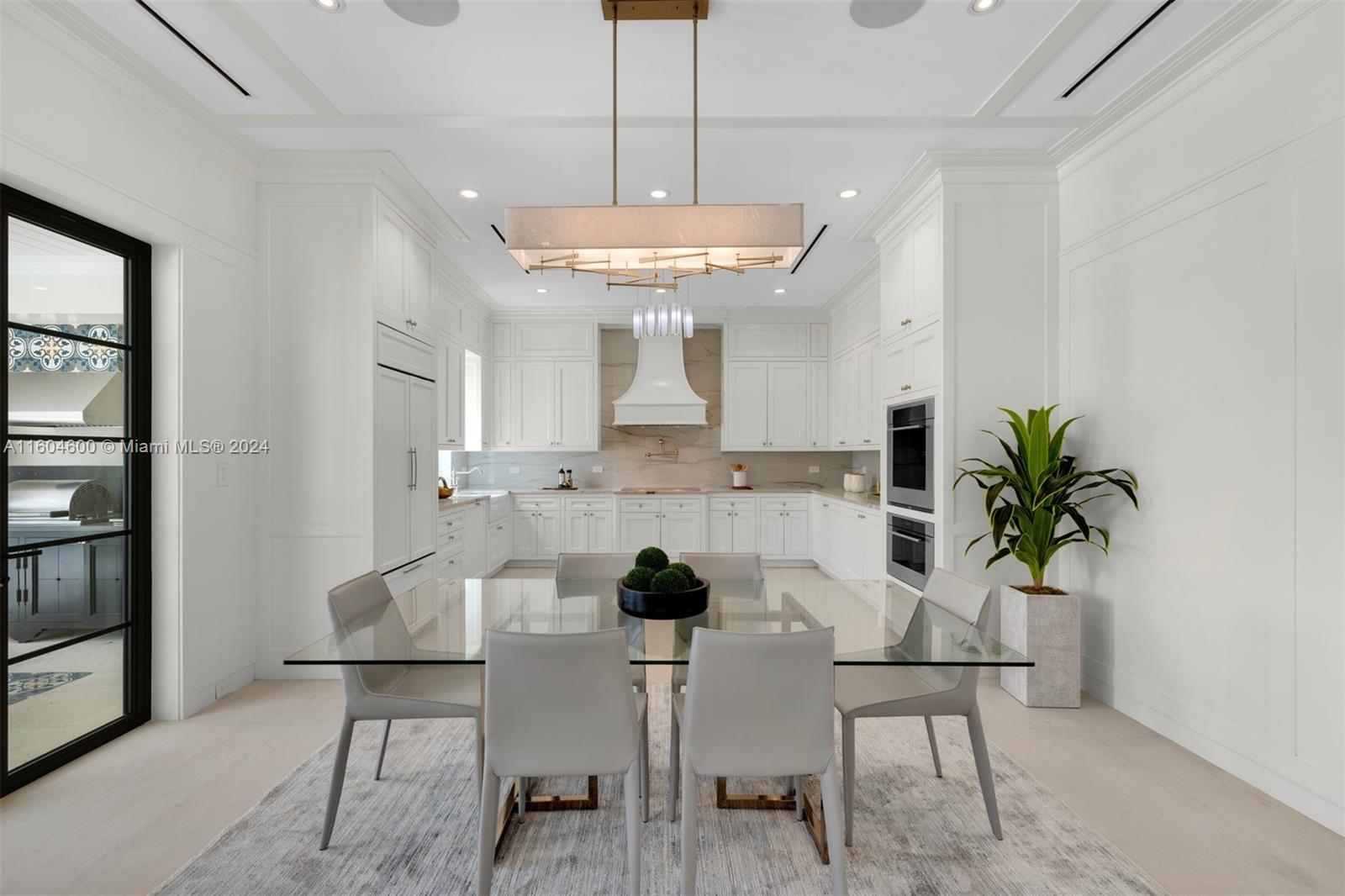 5145 Southwest 65th Avenue Miami, FL 33155 - Photo 5 of 38 Gallery Image 5