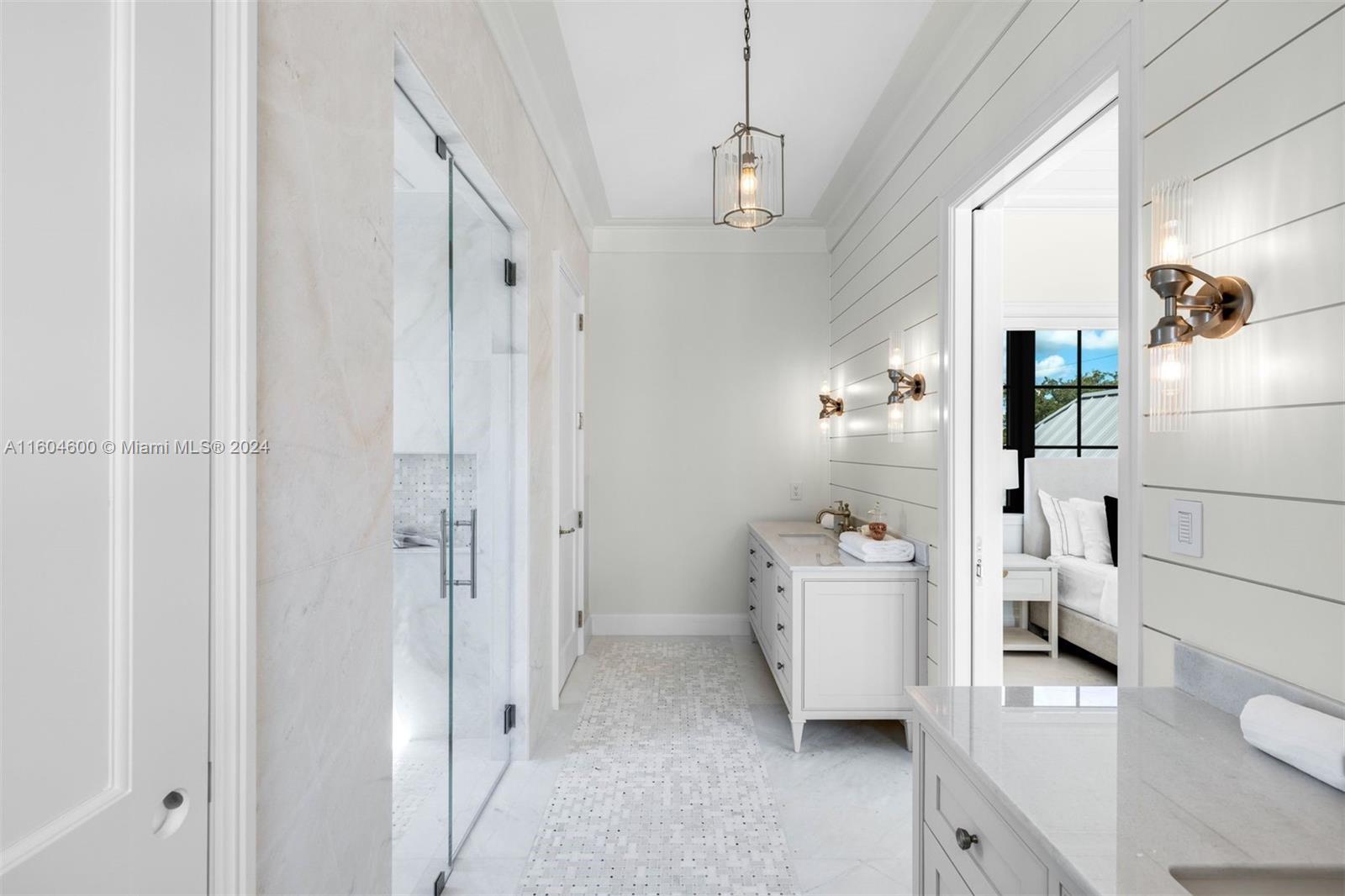 5145 Southwest 65th Avenue Miami, FL 33155 - Photo 10 of 38 Gallery Image 10