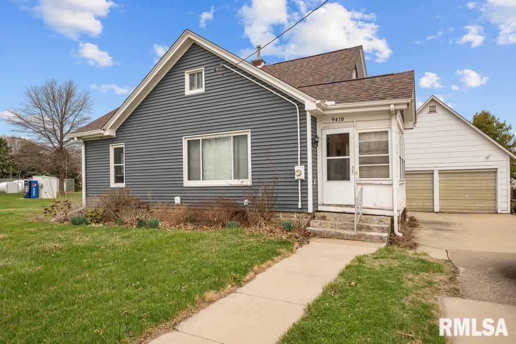 9410 New Liberty Road Walcott, IA 52773 - Photo 1 of 24 Gallery Image 1