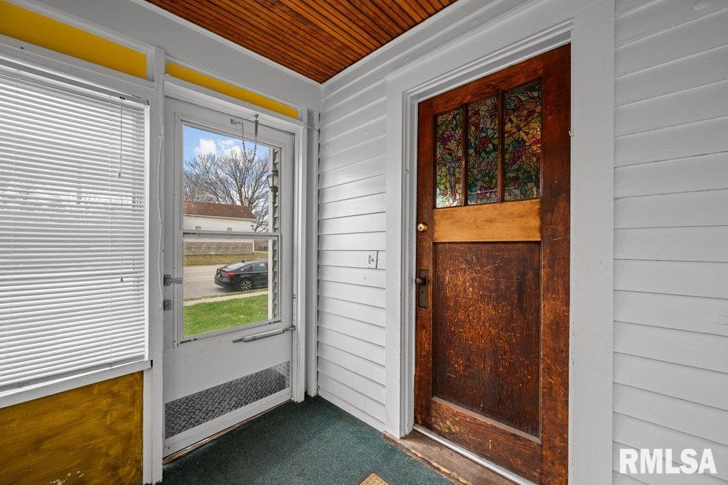 9410 New Liberty Road Walcott, IA 52773 - Photo 4 of 24 Gallery Image 4