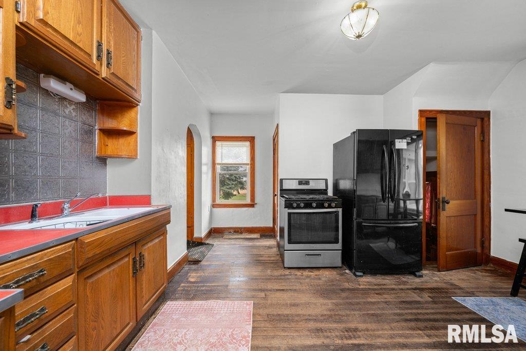 9410 New Liberty Road Walcott, IA 52773 - Photo 8 of 24 Gallery Image 8