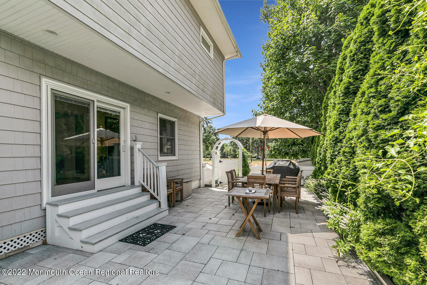 334 Pitney Avenue Spring Lake, NJ 07762 - Photo 8 of 33 334 Pitney Ave Spring Lake NJ-large-041-