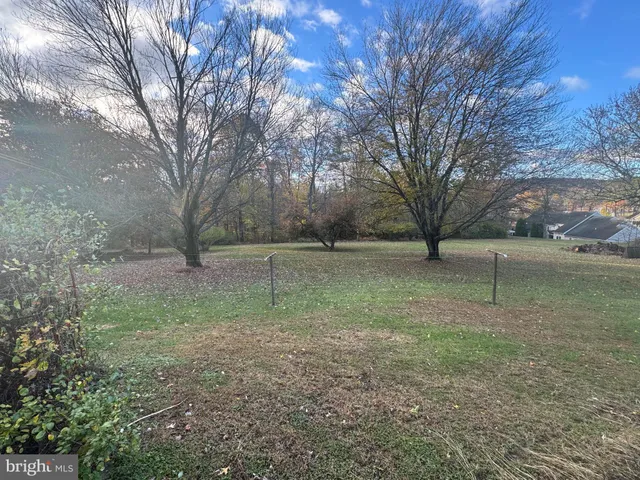 $295,000 | 508 American Legion Boulevard, Pine Grove, PA 17963