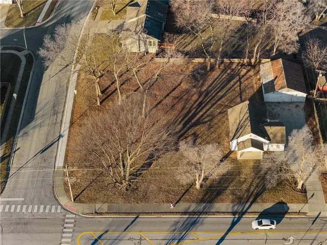 $90,000 | 342-acres Northeast Victoria Drive, Lee's Summit, MO 64086