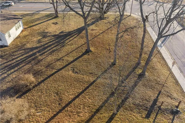 $90,000 | 342-acres Northeast Victoria Drive, Lee's Summit, MO 64086