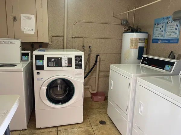 $1,650 | 2615 Northeast 1st Court, Unit 411, Boynton Beach, FL 33435