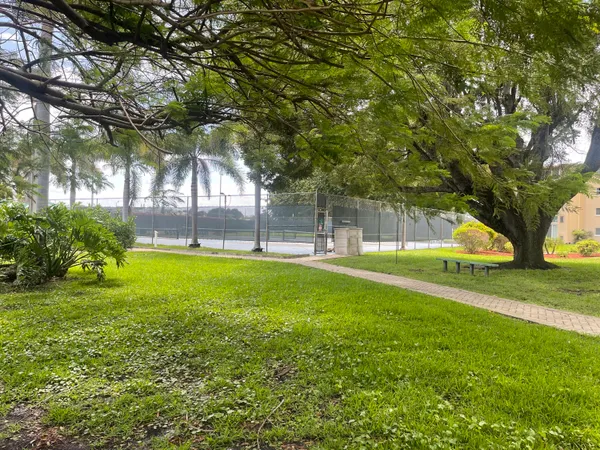 $1,650 | 2615 Northeast 1st Court, Unit 411, Boynton Beach, FL 33435