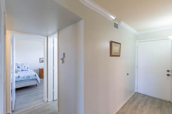 $1,650 | 2615 Northeast 1st Court, Unit 411, Boynton Beach, FL 33435