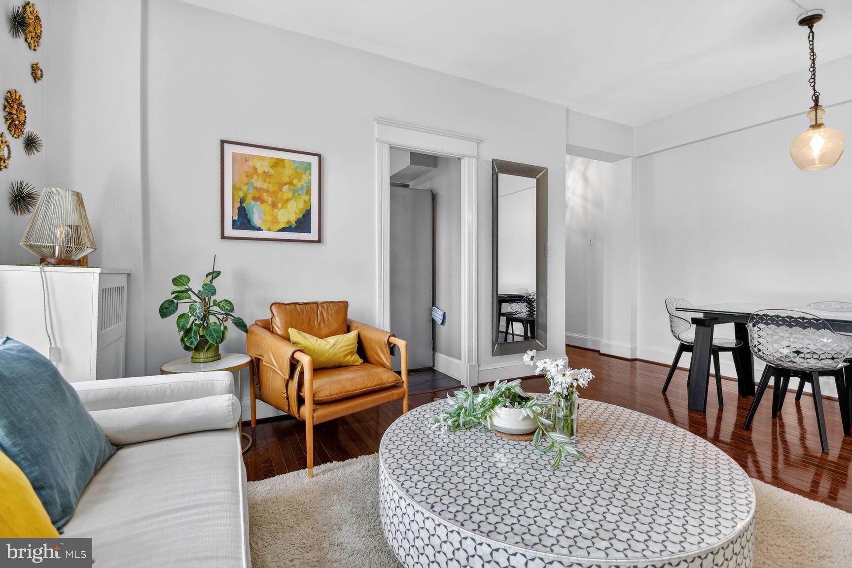 2009 Belmont Road Northwest, Unit 303 Washington, DC 20009 - Photo 3 of 20