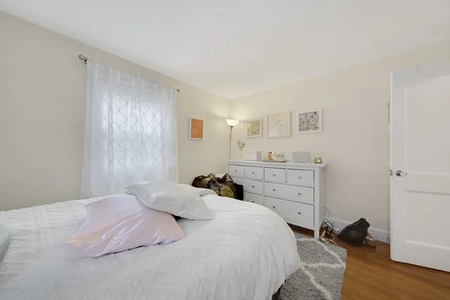 $2,750 | 926 Massachusetts Avenue, Unit 3, Arlington, MA 02476