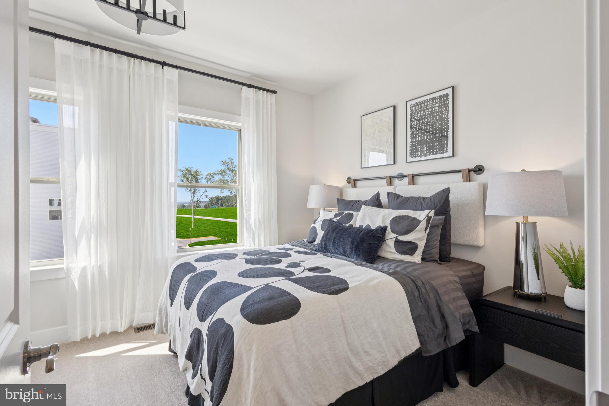 13740 Cobble Loop Woodbridge, VA 22193 - Photo 12 of 28 a bedroom with bed and a window