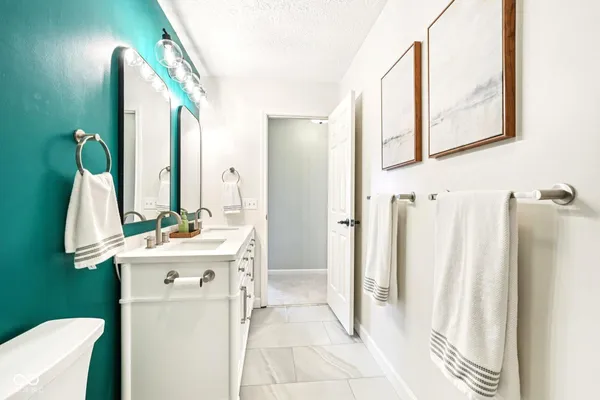 $525,000 | 7707 Wheelwright Court, Plainfield, IN 46168