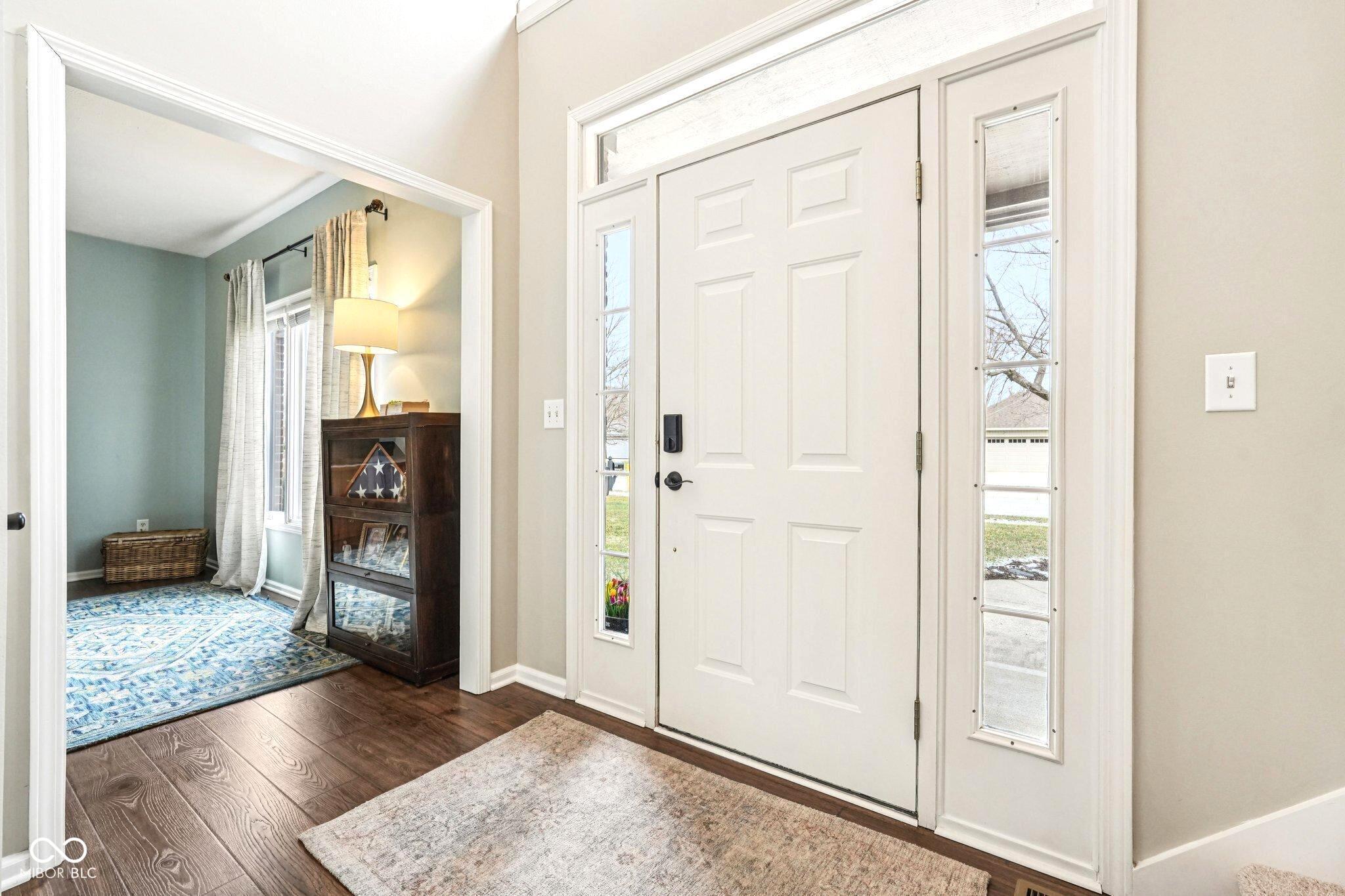 7707 Wheelwright Court Plainfield, IN 46168 - Photo 8 of 94