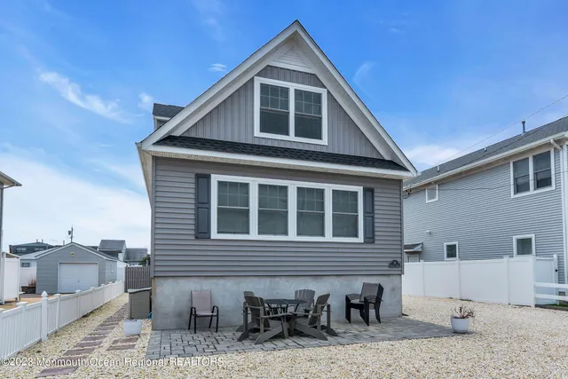 $5,250 | 24 Virginia Avenue, Unit FRONT & REAR, Lavallette, NJ 08735