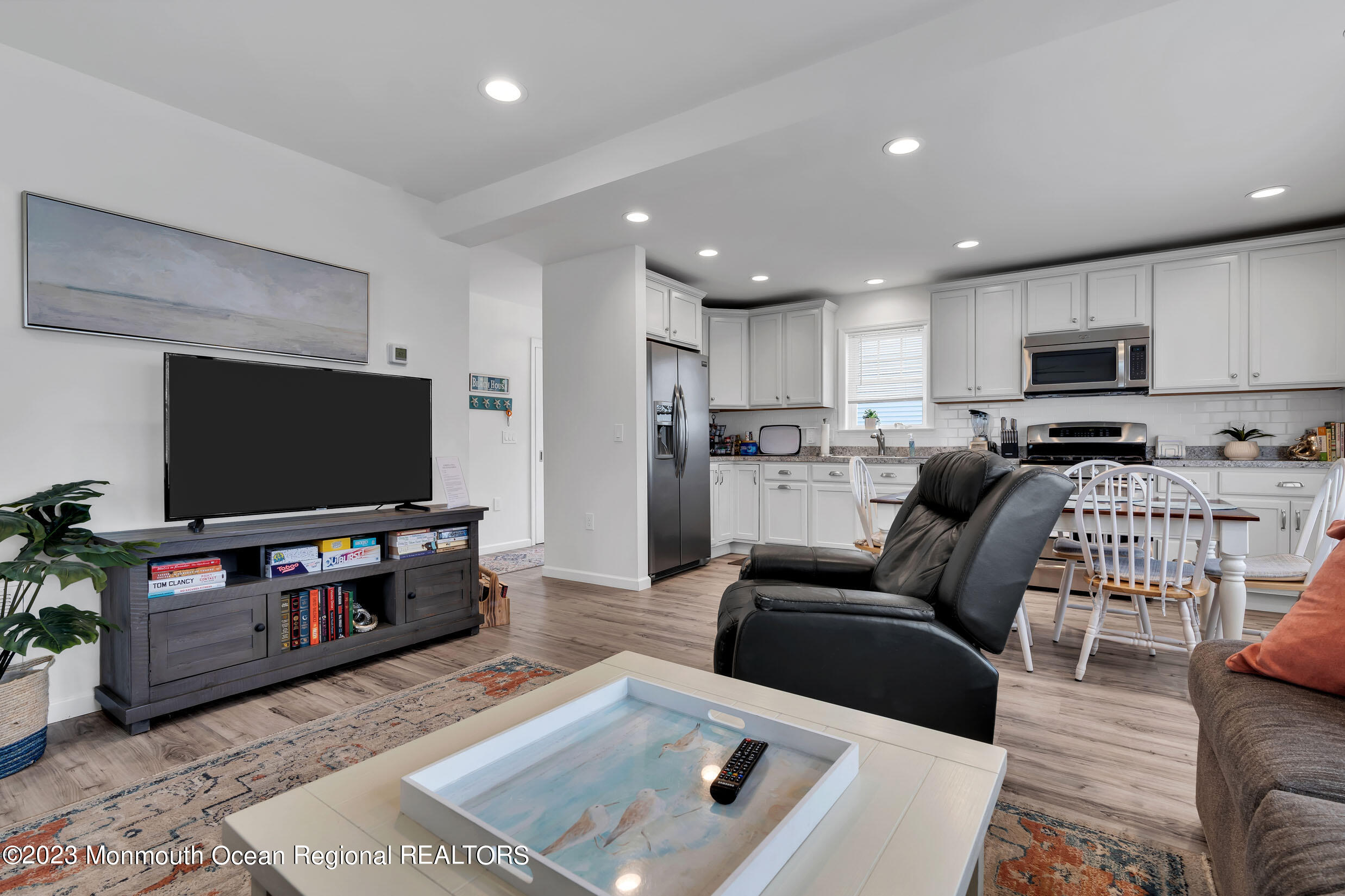 24 Virginia Avenue, Unit FRONT & REAR Lavallette, NJ 08735 - Photo 11 of 48 5 (4)