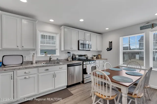 $5,250 | 24 Virginia Avenue, Unit FRONT & REAR, Lavallette, NJ 08735