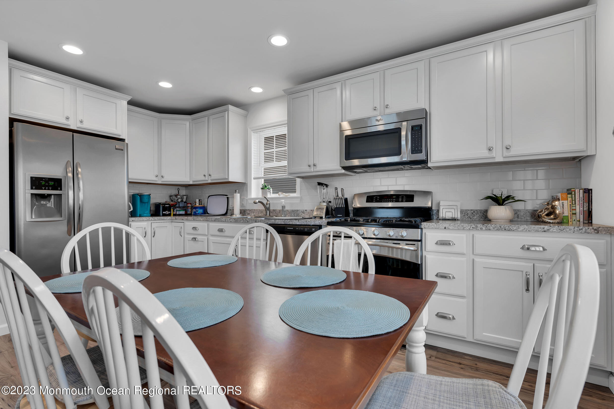 24 Virginia Avenue, Unit FRONT & REAR Lavallette, NJ 08735 - Photo 14 of 48 5 (7)