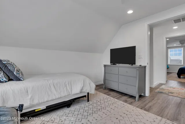 $5,250 | 24 Virginia Avenue, Unit FRONT & REAR, Lavallette, NJ 08735