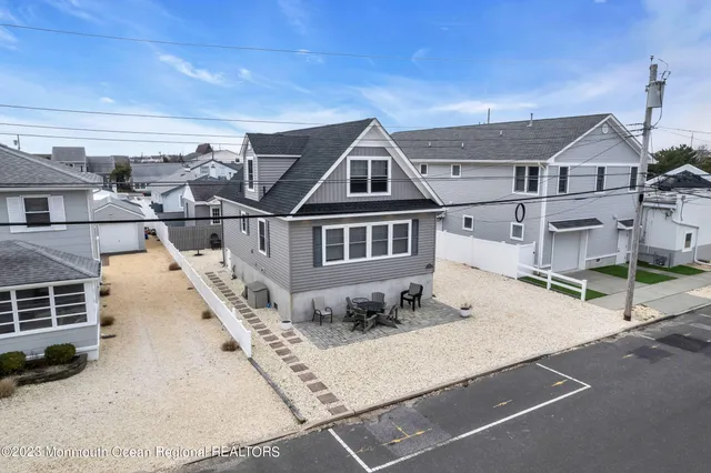 $5,250 | 24 Virginia Avenue, Unit FRONT & REAR, Lavallette, NJ 08735