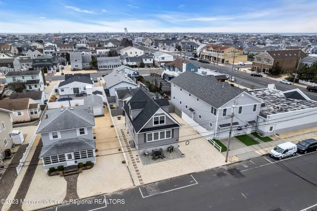 $5,250 | 24 Virginia Avenue, Unit FRONT & REAR, Lavallette, NJ 08735