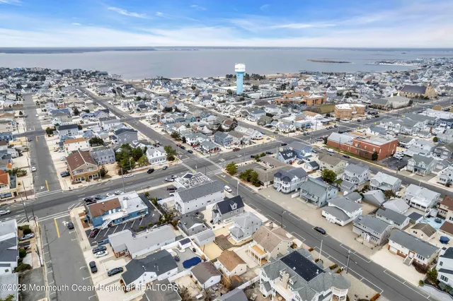 $5,250 | 24 Virginia Avenue, Unit FRONT & REAR, Lavallette, NJ 08735