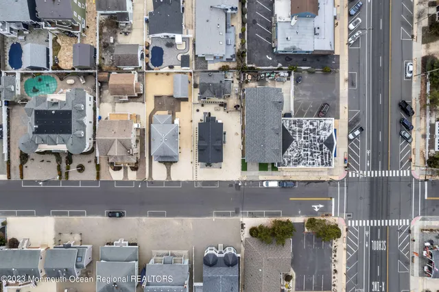 $5,250 | 24 Virginia Avenue, Unit FRONT & REAR, Lavallette, NJ 08735