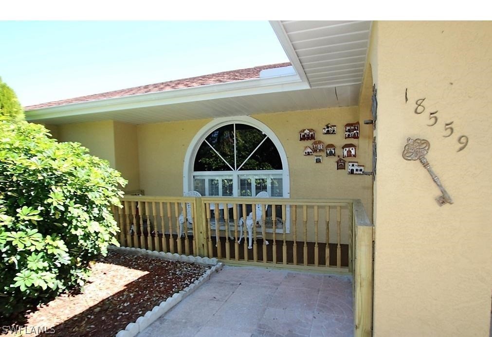 18559 Flamingo Road Fort Myers, FL 33967 - Photo 1 of 12 Gallery Image 1